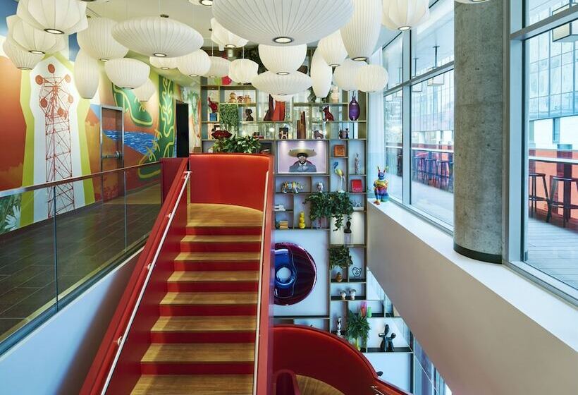 ホテル Citizenm Austin Downtown