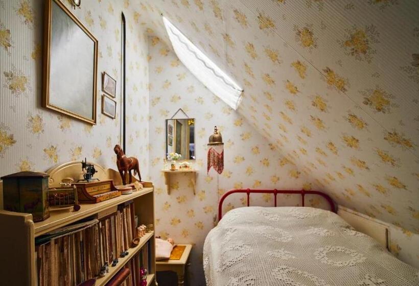 فندق Heima í Stovu