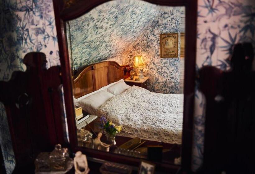 فندق Heima í Stovu