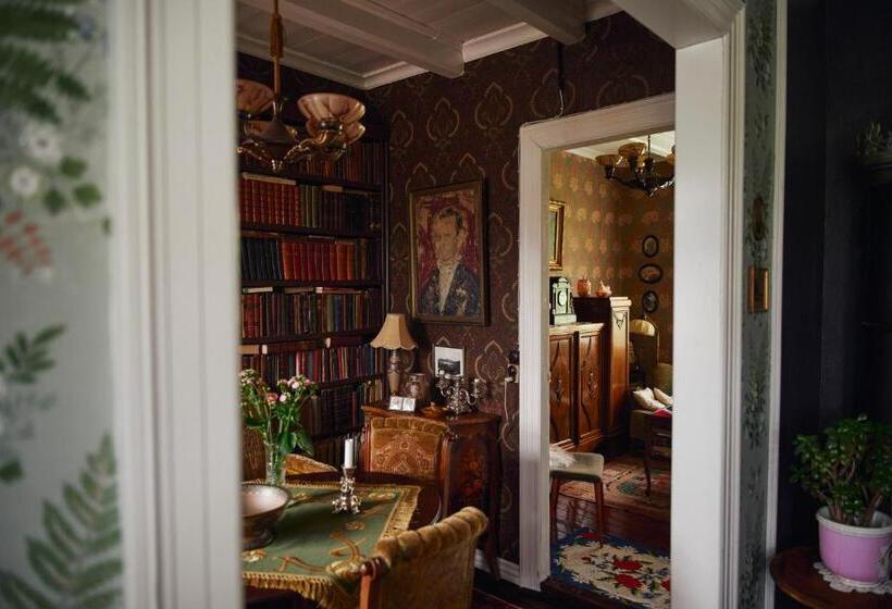 فندق Heima í Stovu