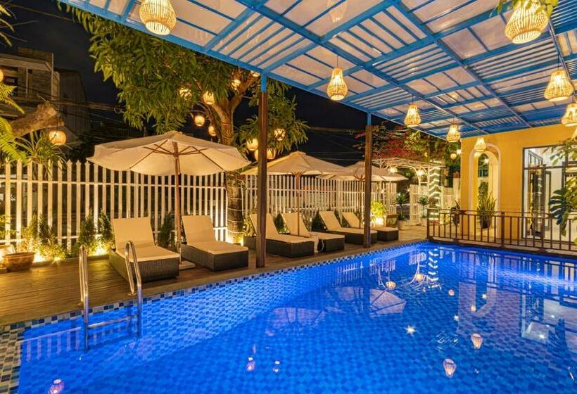 هتل Hoi An Heart Hostel Villa   Bespoke