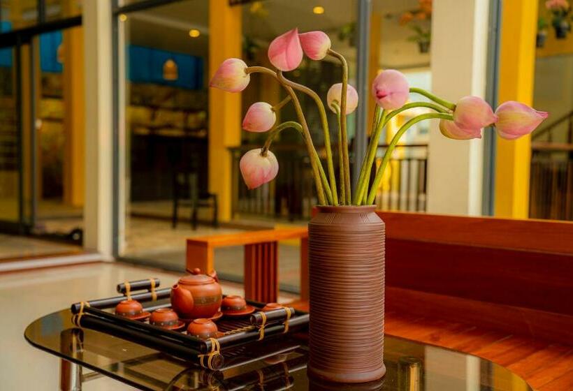 هتل Hoi An Heart Hostel Villa   Bespoke