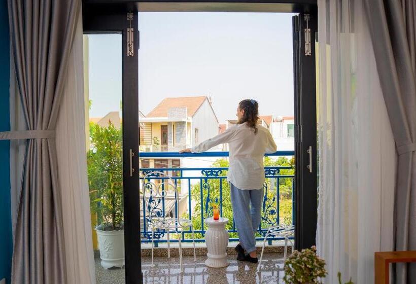 هتل Hoi An Heart Hostel Villa   Bespoke