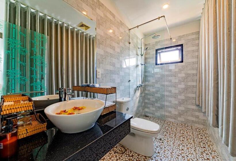 هتل Hoi An Heart Hostel Villa   Bespoke