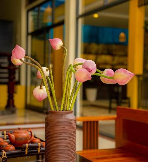 هتل Hoi An Heart Hostel Villa   Bespoke