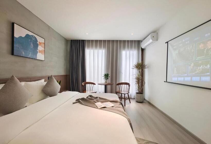 هتل Holiday Guoshang   Tianfu International Airport