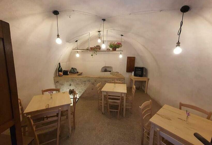 호텔 Il Borgo Di Cornillo
