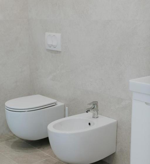 酒店 Kroi Near Castle Entrance Castle And Town View