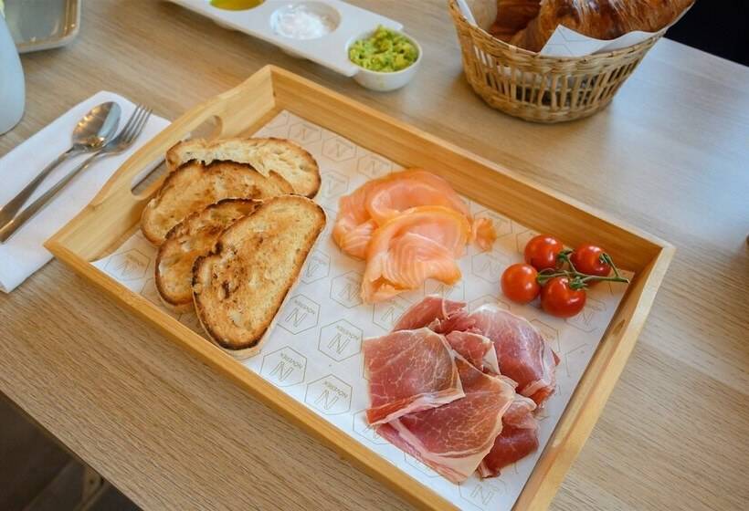 هتل Neguetxea Boutique Guest House