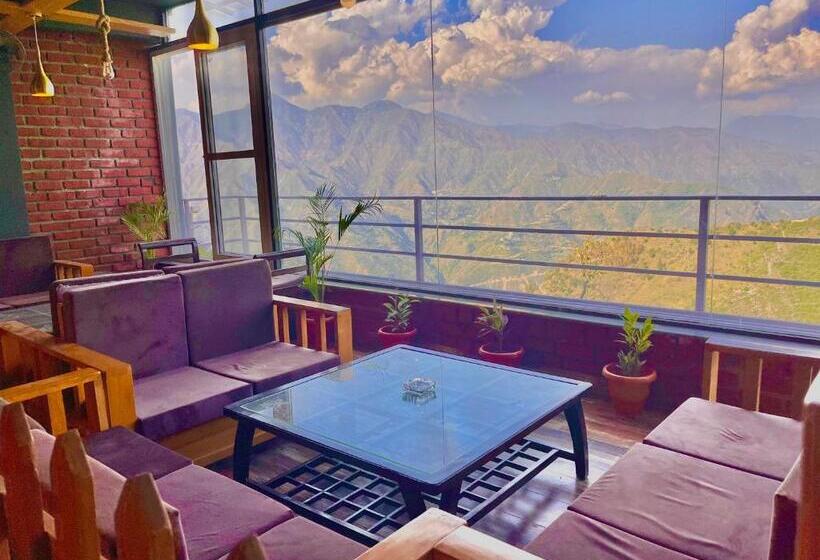 Отель Pinerock & Cafe, Mussoorie   Mountain View Luxury Rooms With Open Rooftop Cafe