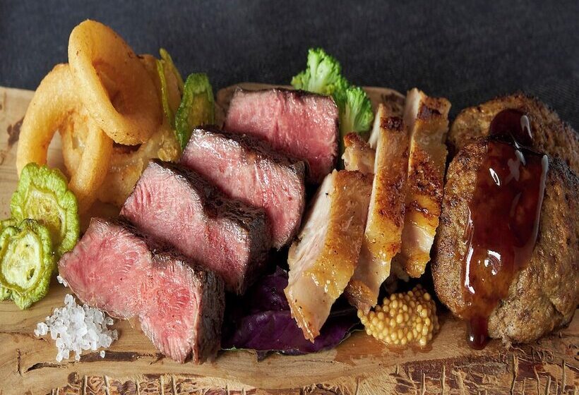 בית מלון כפרי Ref Okinawa Arena By Vessel