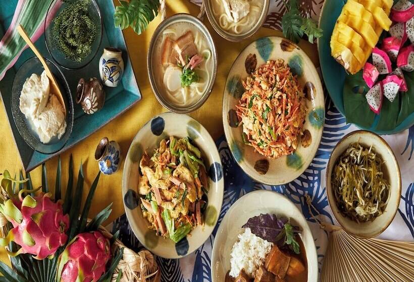 בית מלון כפרי Ref Okinawa Arena By Vessel