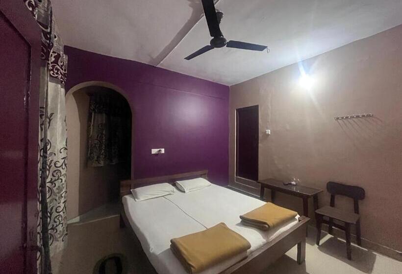 فندق Sns Lodge