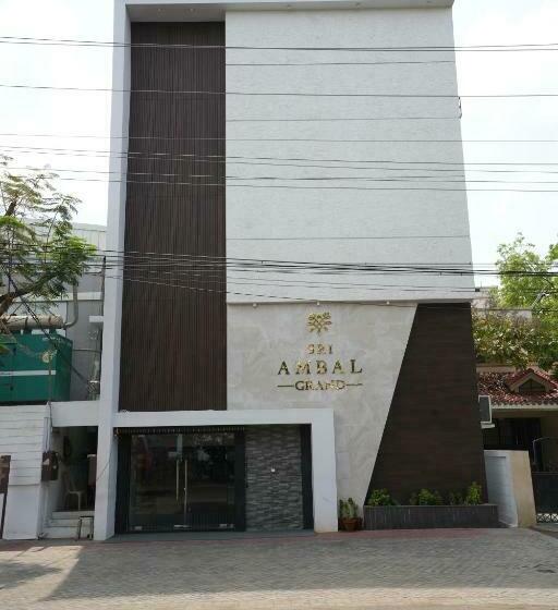 ホテル Sri Ambal Grand