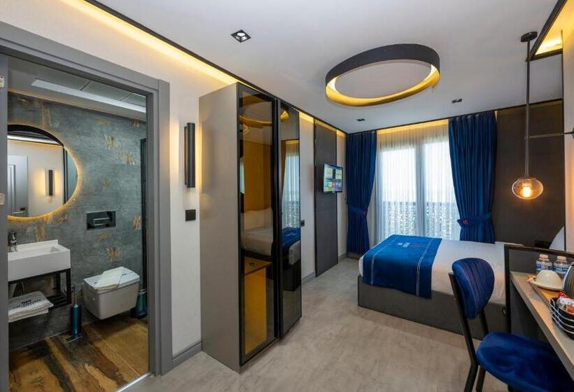 בית מלון כפרי The Private Airport