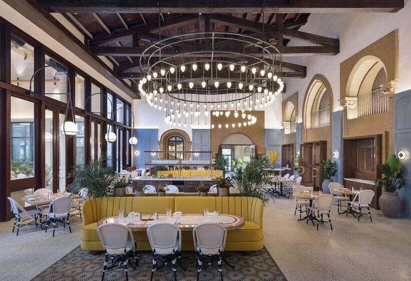 فندق Tower At The Boca Raton