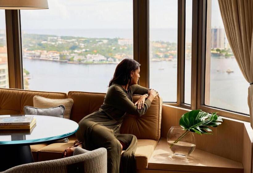 فندق Tower At The Boca Raton