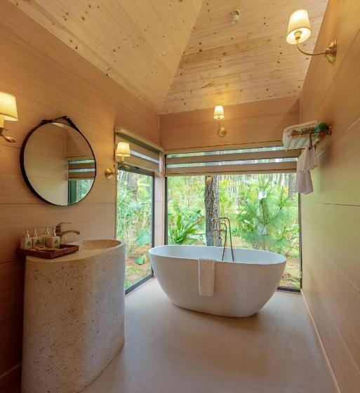 هتل Trang An Golf And Resort