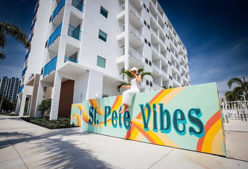 Mint House St. Petersburg   Downtown