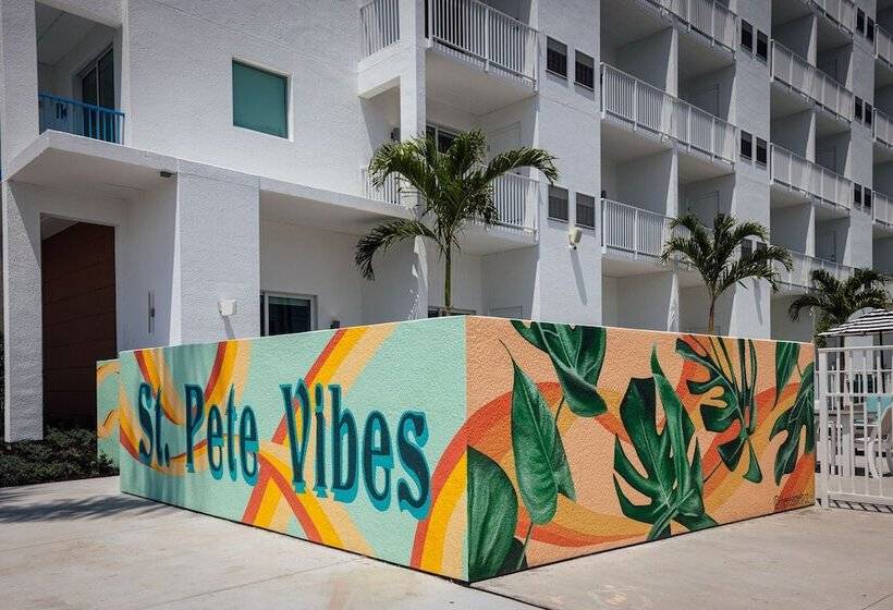 Mint House St. Petersburg   Downtown