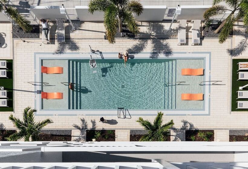 Mint House St. Petersburg   Downtown