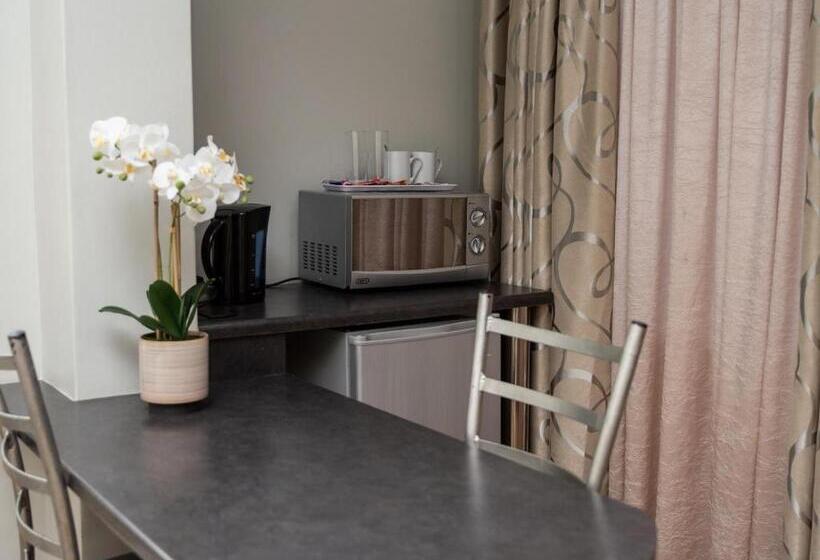 פנסיון Barkly Street Guesthouse