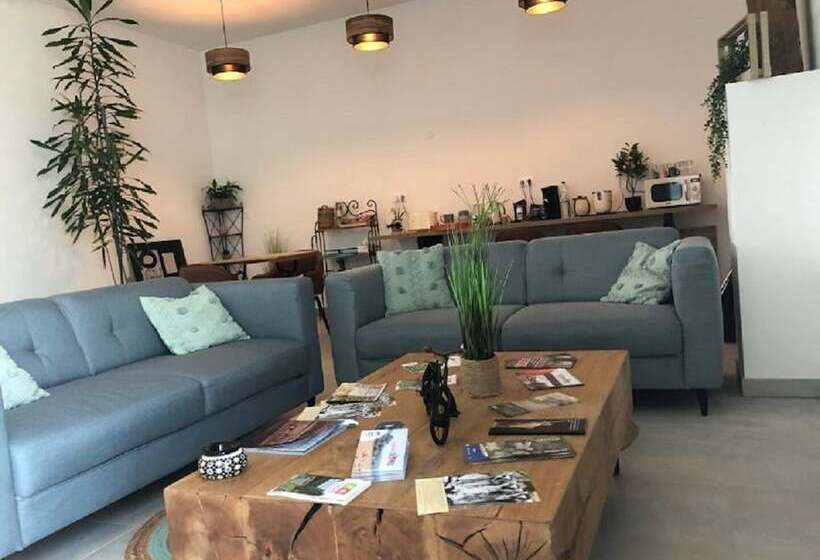 פנסיון L Eau Par Feyte