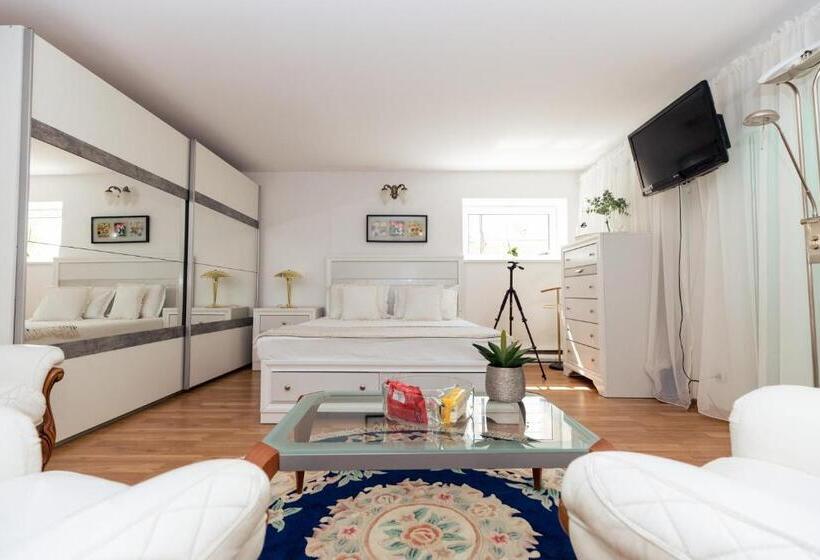 Пансион Snagov Belvedere Lake