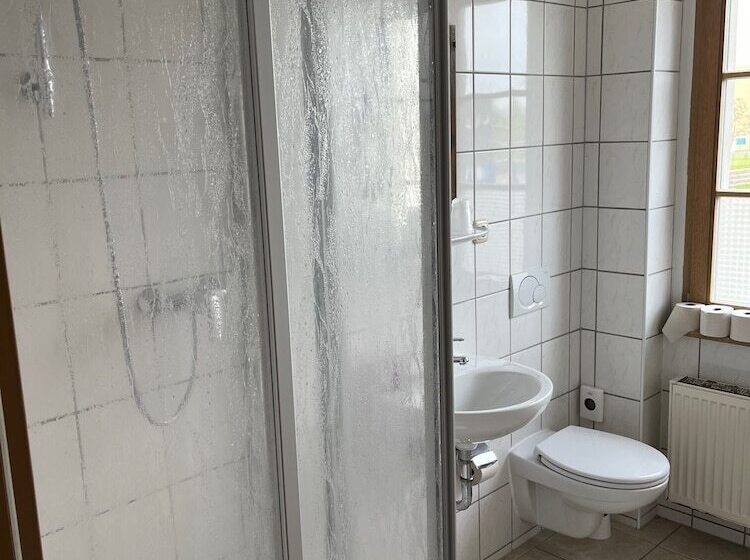 Restaurant Und Pension Alberthafen