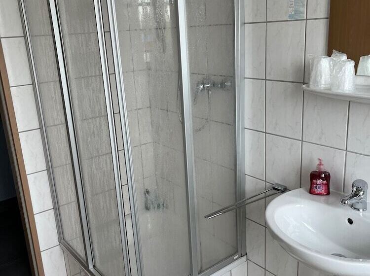 Restaurant Und Pension Alberthafen