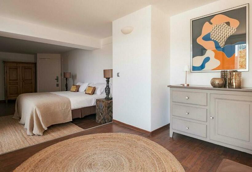 Surplage Hotel Cavalière