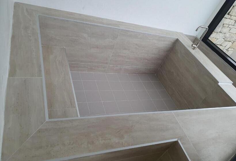 White Castle Pension