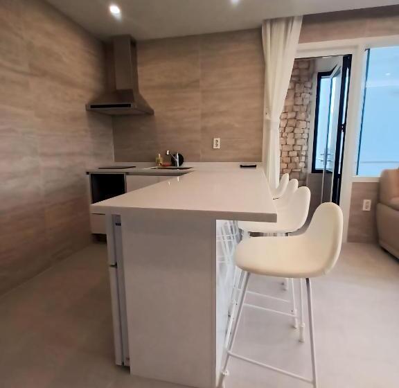 White Castle Pension