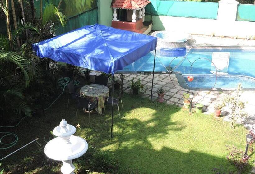 5 Bhk Villa With Private Pool, Goa Garden Resort At South Goa