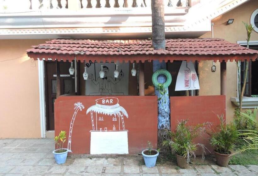 5 Bhk Villa With Private Pool, Goa Garden Resort At South Goa