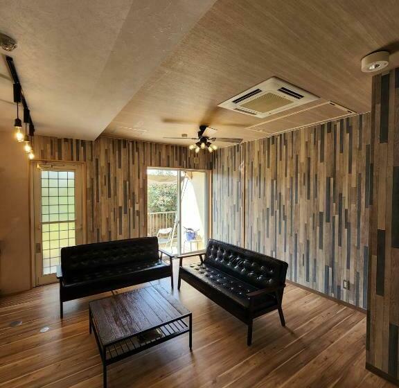 הוסטל Cycle Guest House Shiokaze