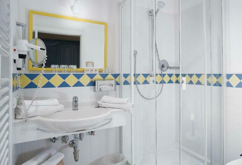 Vandrarhem Gasthof Zum Greif