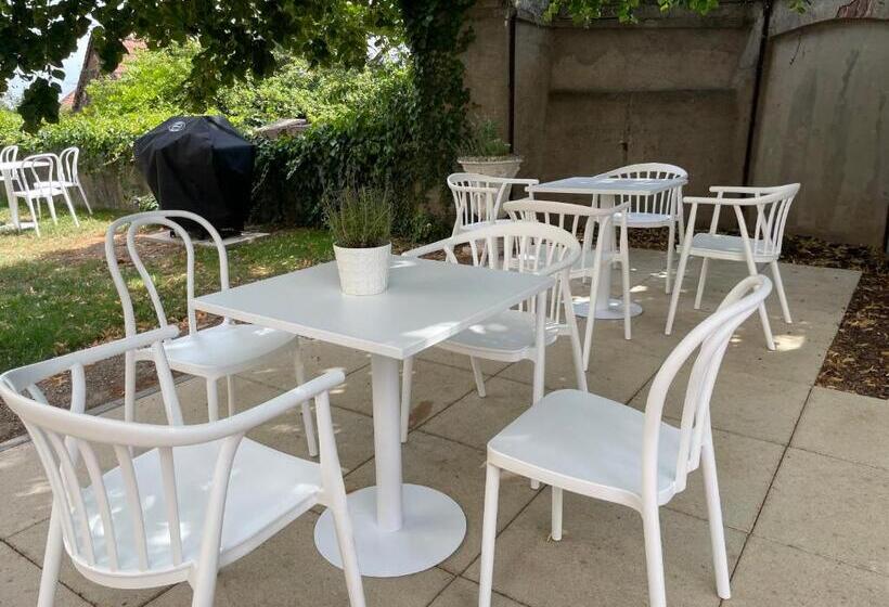 ユースホステル Gästehaus Schloss Janson