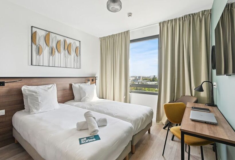 All Suites Paris Ouest Colombes