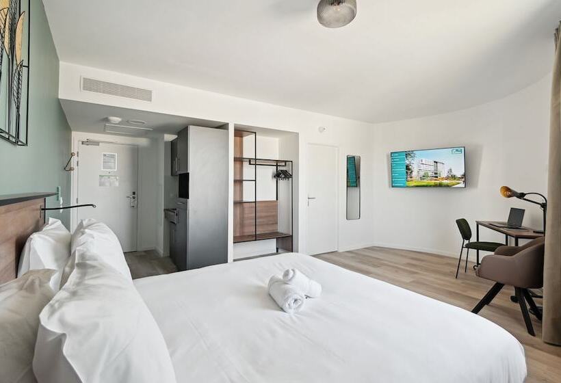 All Suites Paris Ouest Colombes