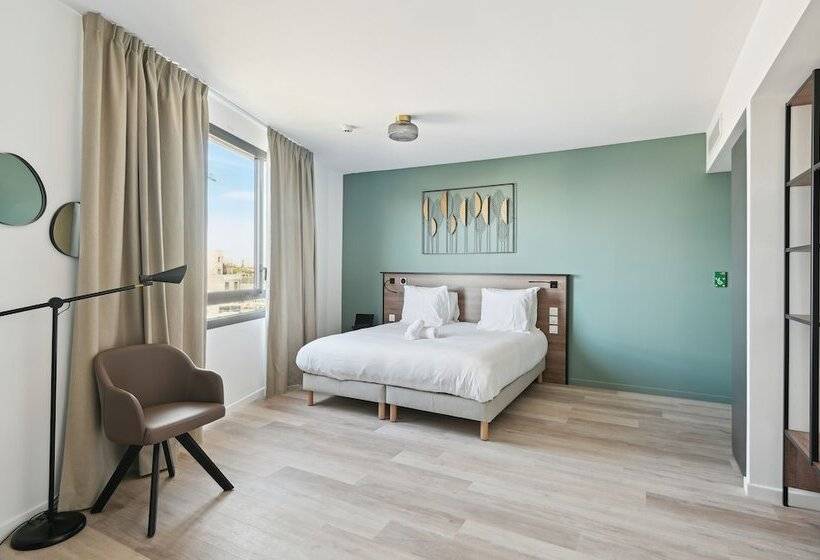 All Suites Paris Ouest Colombes