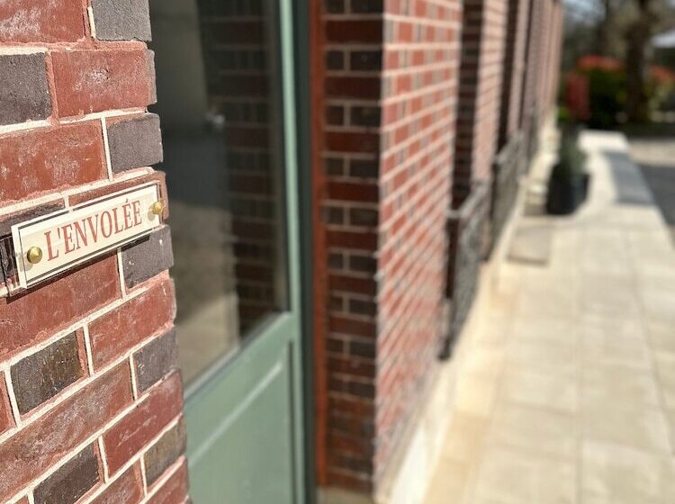 住宿加早餐 La Demeure