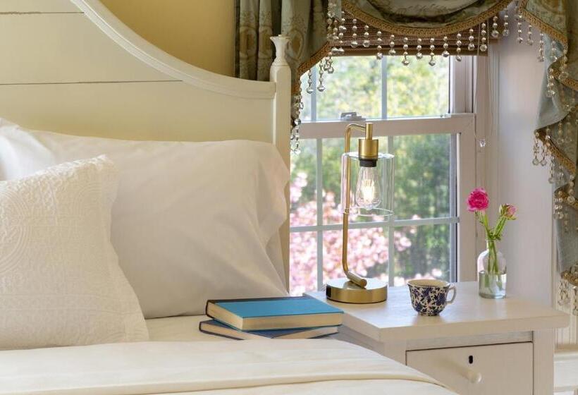 민박 The Inn At Tacaro Estate