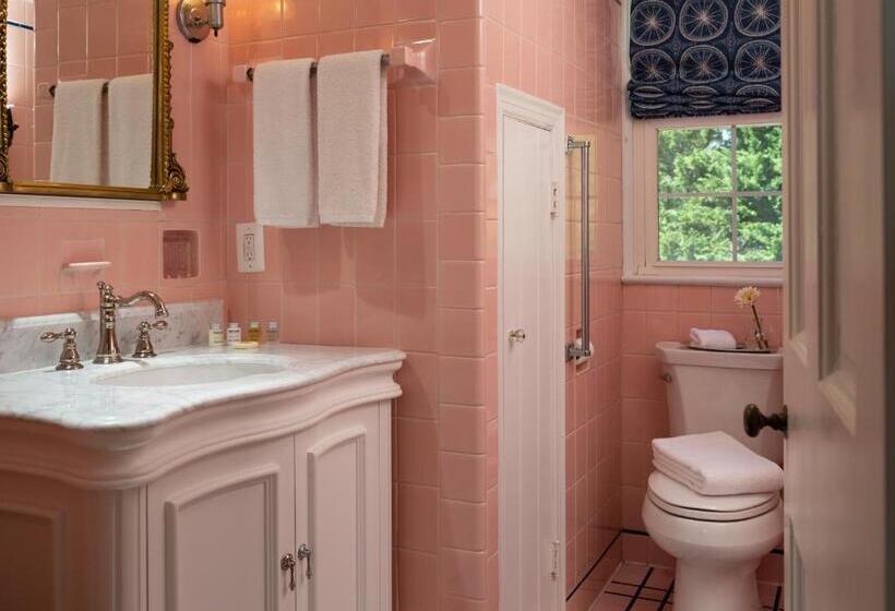 민박 The Inn At Tacaro Estate