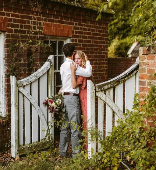 민박 The Inn At Tacaro Estate