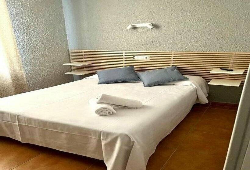 בית מלון כפרי Acebo Plaza Mayor