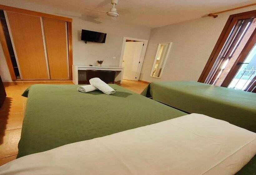 בית מלון כפרי Acebo Plaza Mayor