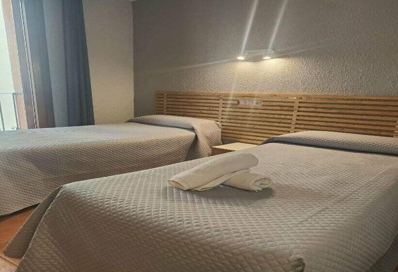 בית מלון כפרי Acebo Plaza Mayor