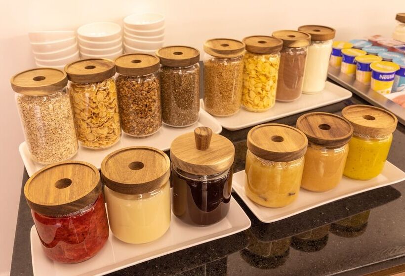 בית מלון כפרי Slaviero João Pessoa