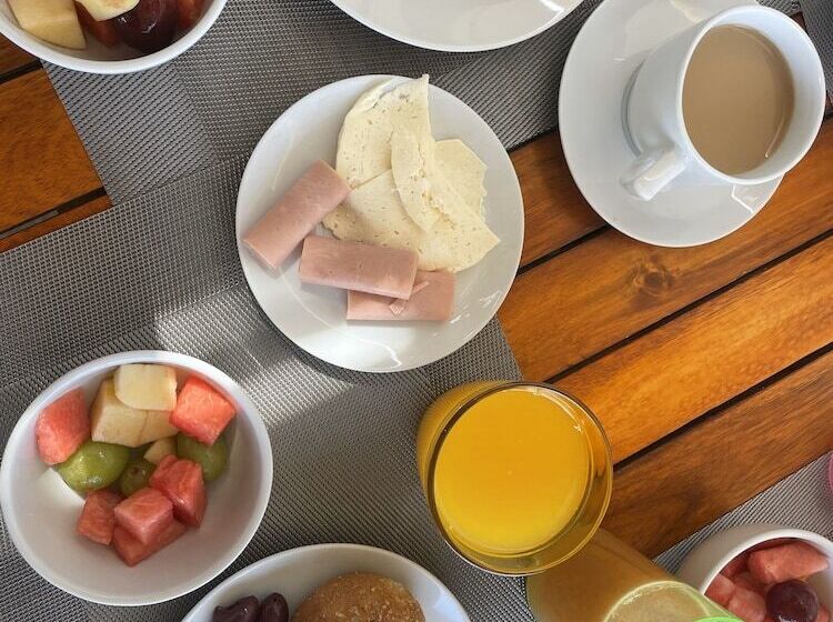 ホテル Atoq Paracas Reserva